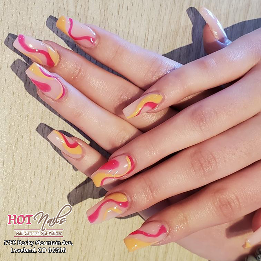 Hot Nails nail photo 7